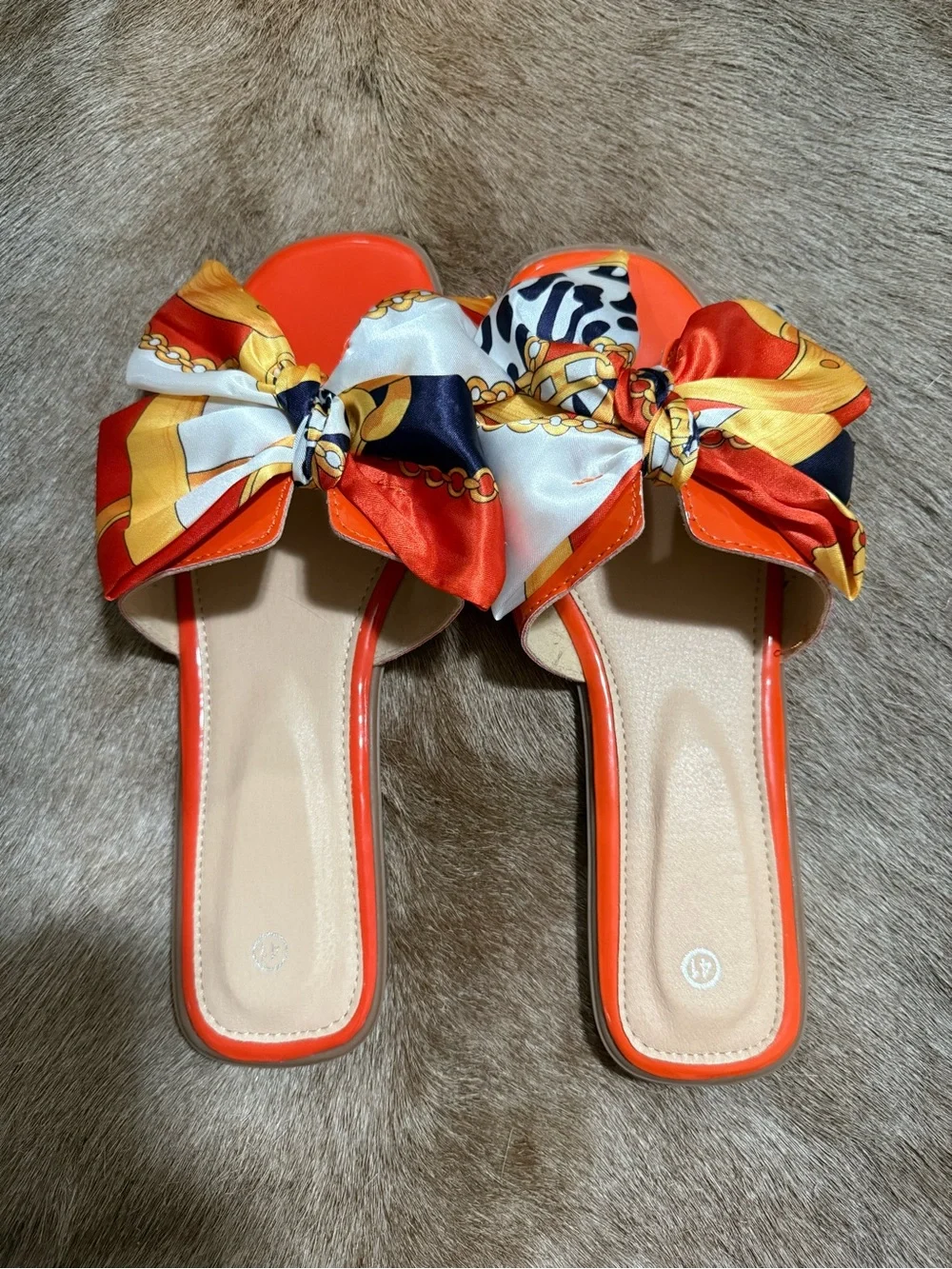 Never worn - Women’s Orange Bow Slide Sandals/Slides with Printed Scarf Accent